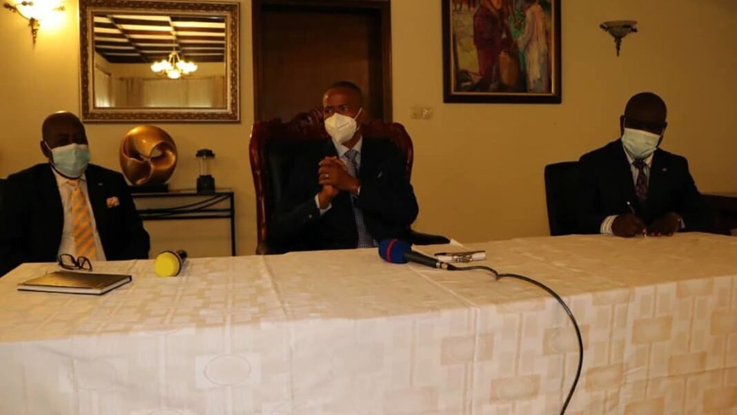 Les élus FCC, CACH et LAMUKA prennent part à la réunion de Moïse Katumbi