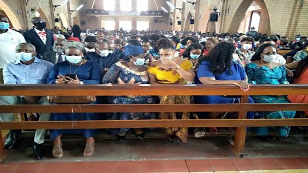 Kinshasa : Hamida Chatur et plusieurs cadres de l’UNC présents au culte d’actions de grâce en faveur de Kamerhe