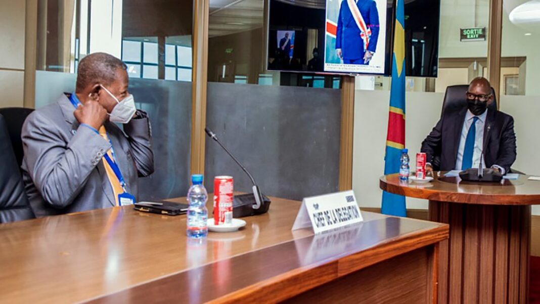 Gouvernement : Lambert Mende disposé à travailler à n’importe quel poste Gouvernement : Lambert Mende disposé à travailler à n’importe quel poste