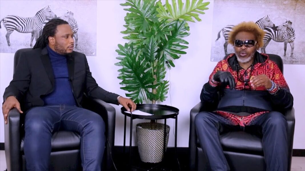 Histoire vraie : Ado Yuhe reçoit Lita Bembo Histoire vraie : Ado Yuhe reçoit Lita Bembo