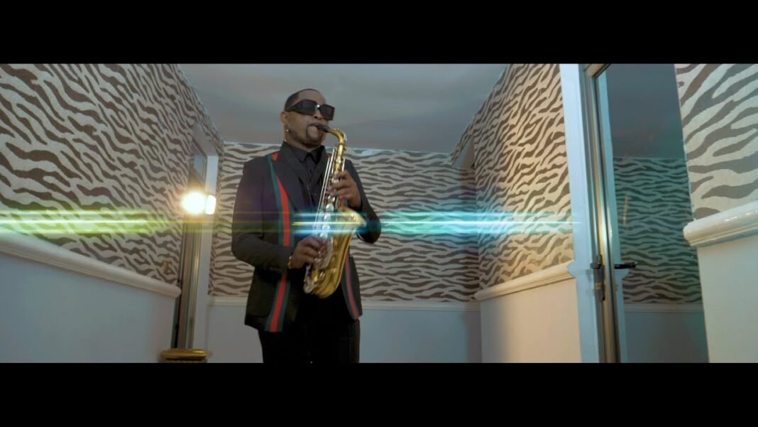 Adolphe Dominguez – Roi Manitou (Clip Officiel)