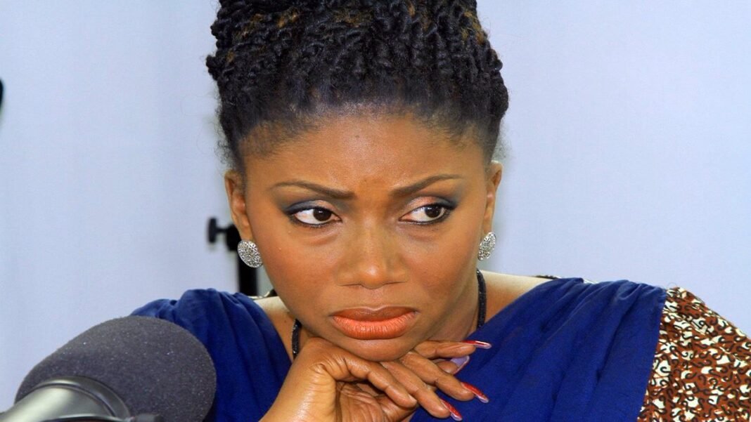 VIDEO. Paulette Kimuntu brise son silence et quitte Congo Web TV