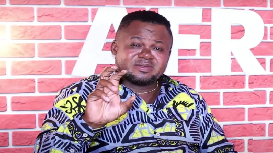 Après Mike La Duchesse, Caleb Tukebana en larmes Après Mike La Duchesse, Caleb Tukebana en larmes