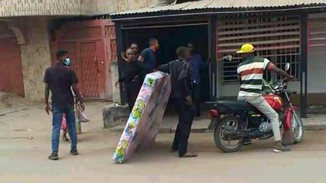 Limete : pillage ce jeudi de certains magasins des indiens Limete : pillage ce jeudi de certains magasins des indiens