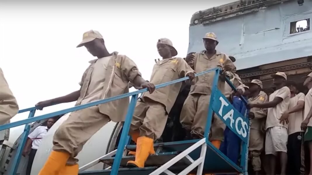 Félicitations aux kuluna de Kanyama Kasese. À suivre absolument!