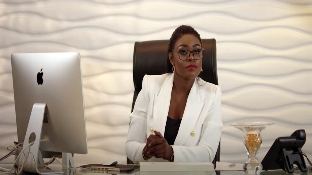 Trina Fukiau – Ce n’est plus le cas (clip officiel)