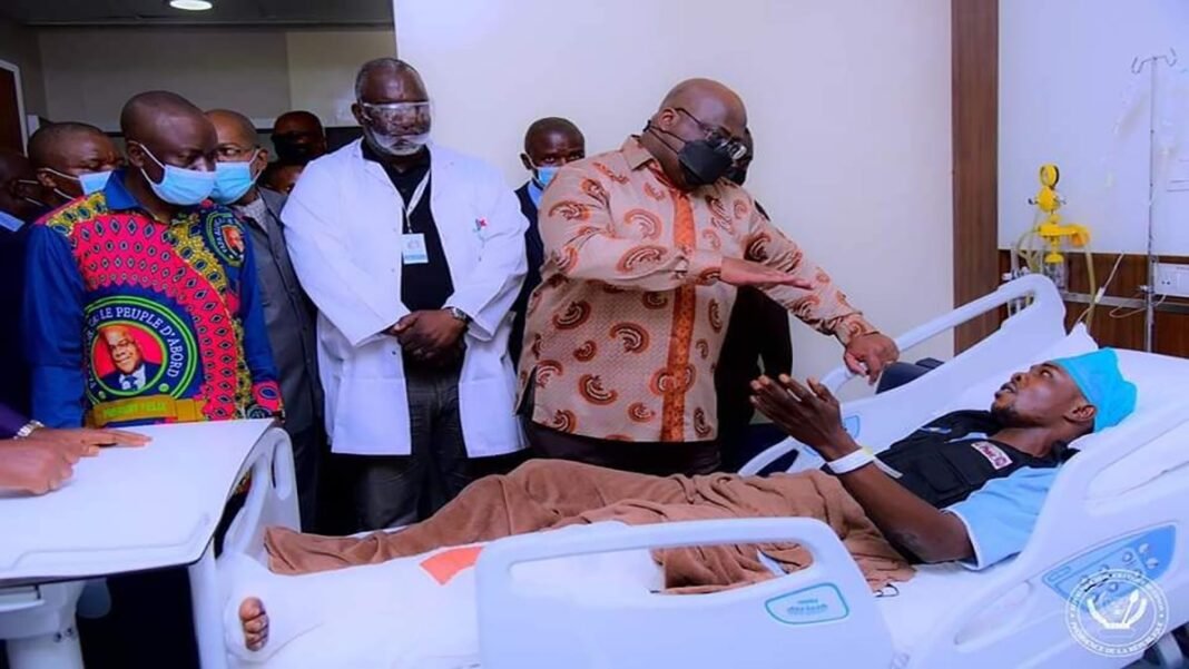 Félix Tshisekedi a visité le motocycliste accidenté par un véhicule présidentiel le 4 novembre à Kinshasa