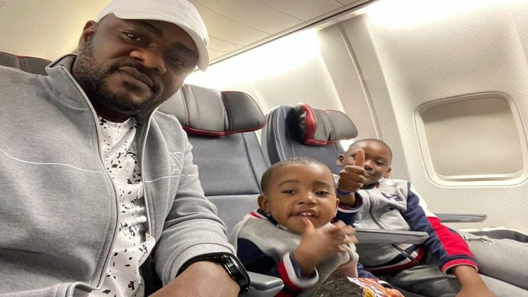 Denis Lessie à Mike Kalambay : « La photo que tu as prise avec tes enfants eza ya solo te, avion ya lokuta »