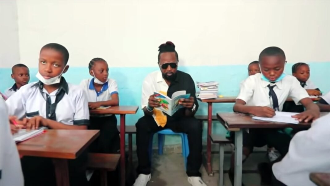 Werrason – Tous à l’école RDC (Clip Officiel)