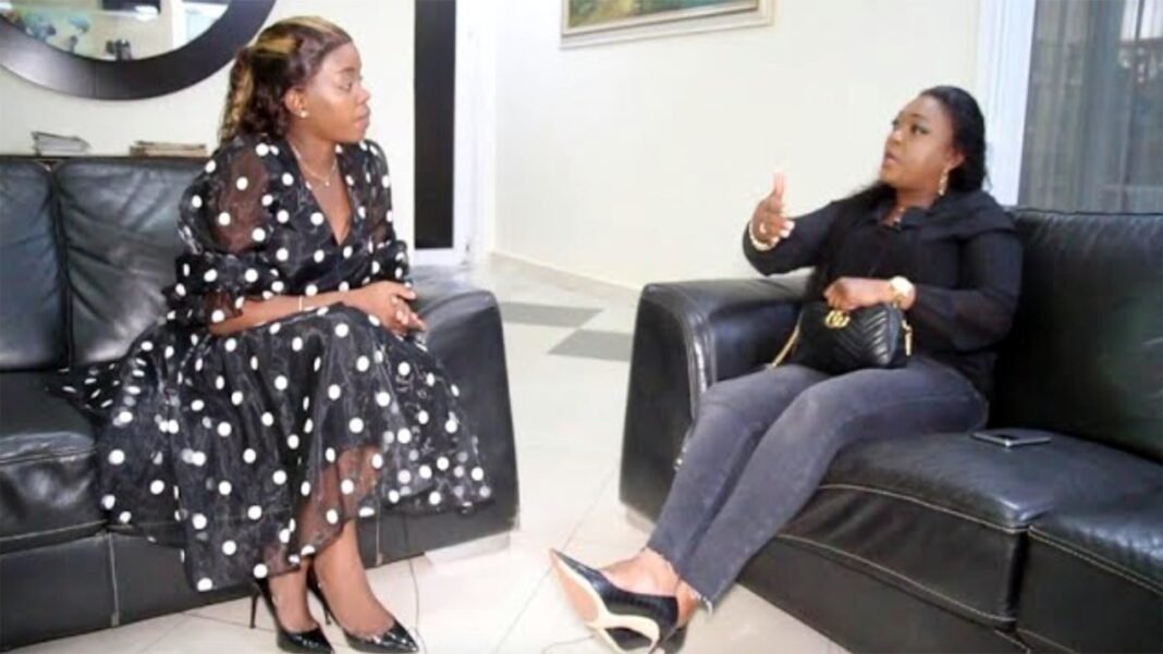 Sila Bisalu face à Aïcha Okoko