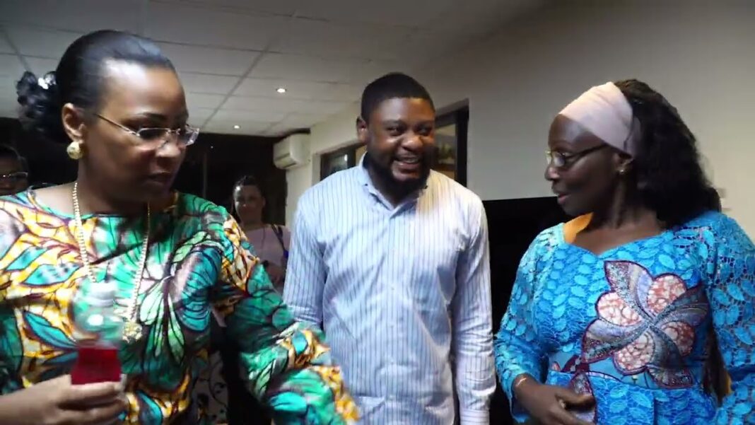 Olive Lembe Kabila en visite chez Ngoy Mulunda : Les vérités sur son arrestation Olive Lembe Kabila en visite chez Ngoy Mulunda : Les vérités sur son arrestation
