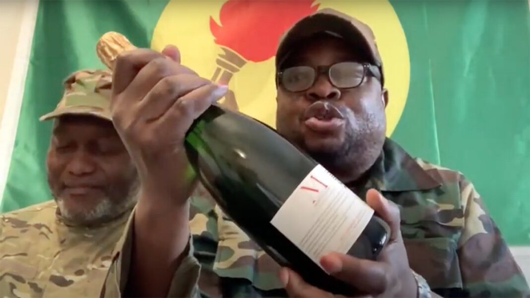 Boketshu Wa Yambo fête l’élimination des Léopards de la RDC Boketshu Wa Yambo fête l’élimination des Léopards de la RDC