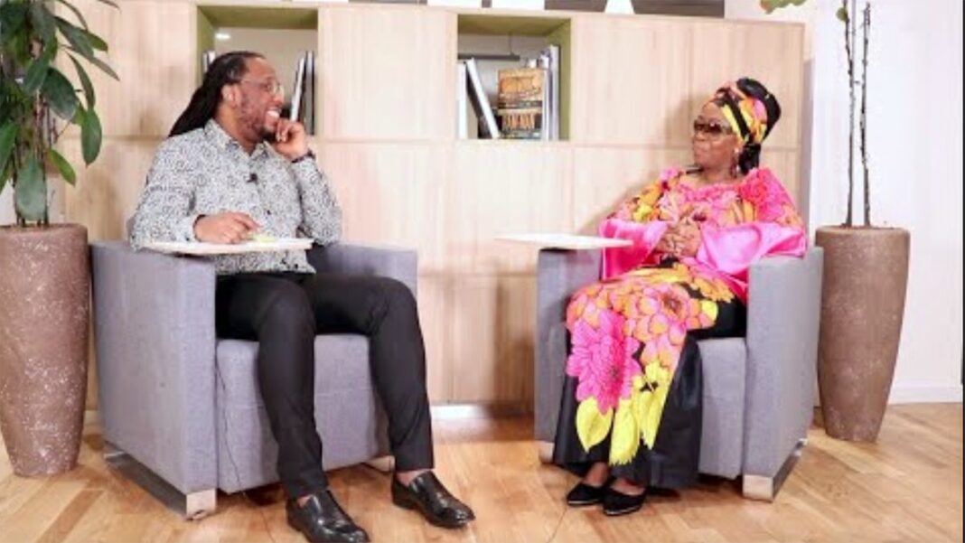 Faya Tess : Coup de tonnerre, cette étonnante et rare confidence sur Tabu Ley Faya Tess : Coup de tonnerre, cette étonnante et rare confidence sur Tabu Ley