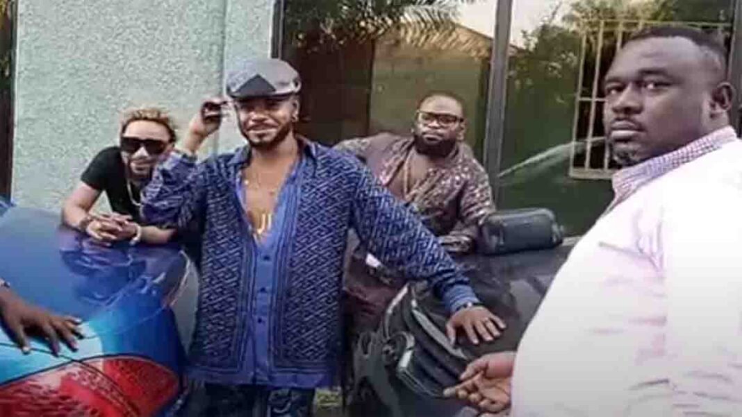 But Na Filet crache sur son ex patron Fabregas