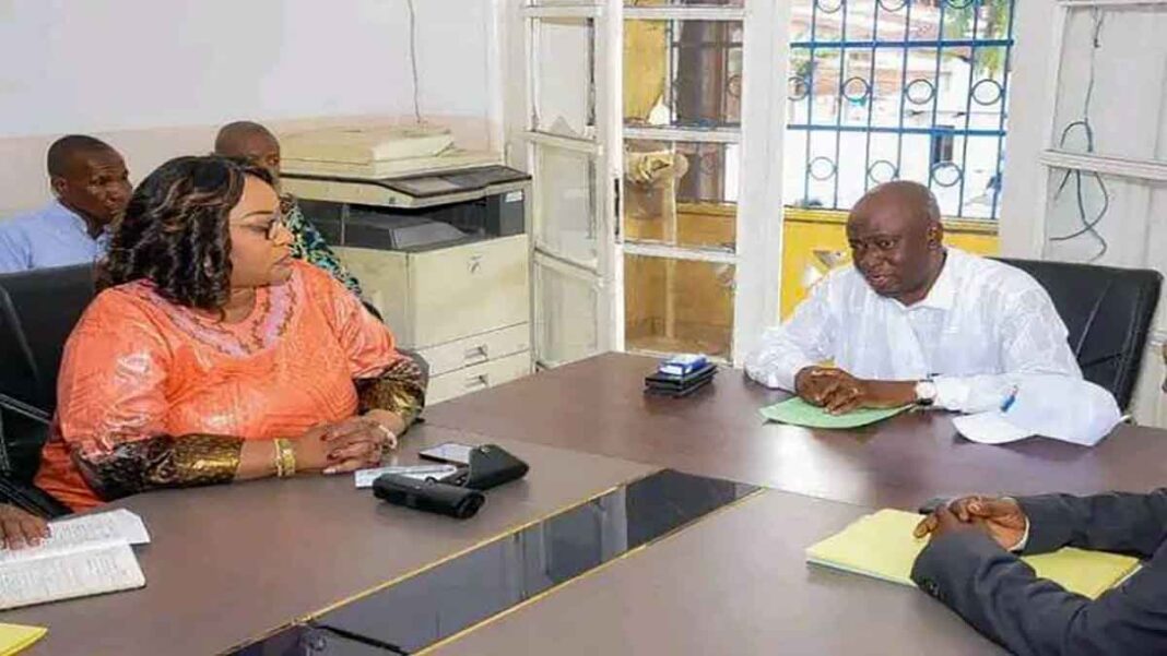 Ass. Nat : « Le poste de 1er vice-président appartient à l’UDPS et est réservé à un ressortissant du Kasaï Central » (Rencontre Kabuya-Wamu) Ass. Nat : « Le poste de 1er vice-président appartient à l’UDPS et est réservé à un ressortissant du Kasaï Central » (Rencontre Kabuya-Wamu)