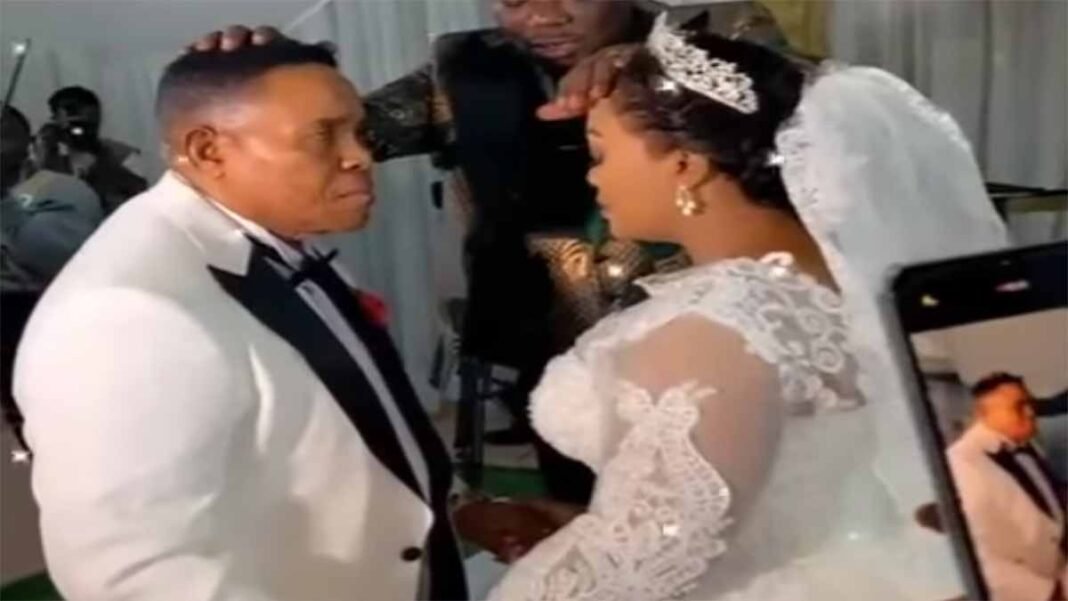 Doutant de ses facultés mentales: les enfants de Verckys Kiamuangana s’opposent à son mariage avec une jeune dame