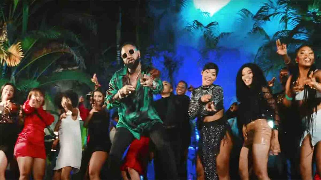 Ferre Gola – Ekoyebana (Clip Officiel) Ferre Gola – Ekoyebana (Clip Officiel)