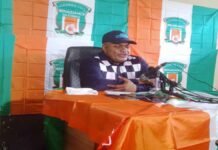 Évêque Pascal Mukuna explose