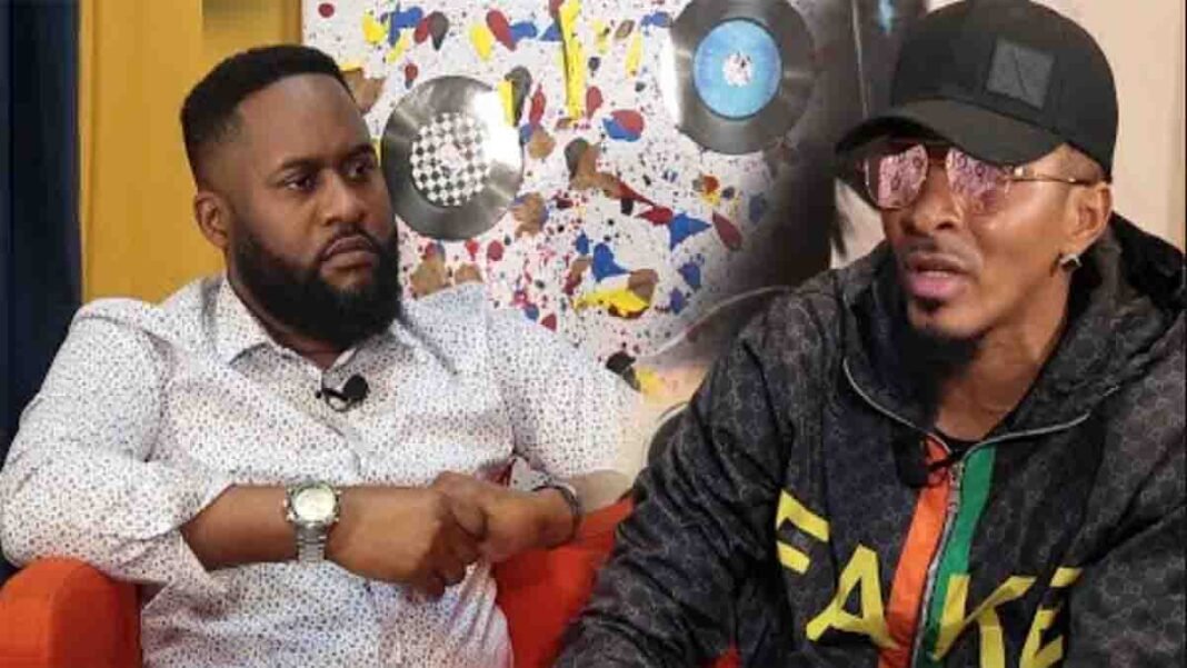 Robinio Mundibu à cœur ouvert, recadre les propos de Celeo Scram et parle de sa tournée Robinio Mundibu à cœur ouvert, recadre les propos de Celeo Scram et parle de sa tournée