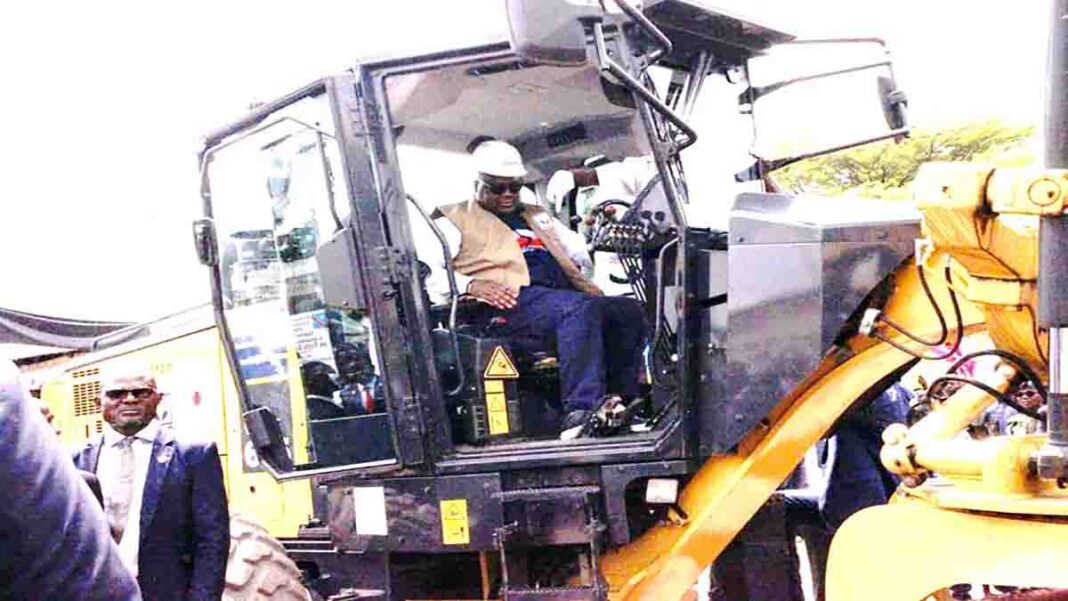 Félix Tshisekedi désenclave le quartier Camp Luka Félix Tshisekedi désenclave le quartier Camp Luka