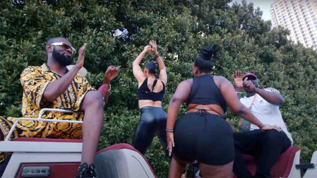 Fabregas Le Métis Noir – Moellon (Clip Officiel) Fabregas Le Métis Noir – Moellon (Clip Officiel)