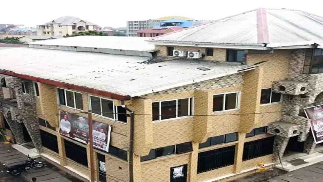 Kinshasa : une église de réveil scellée suite aux affrontements entre les fidèles