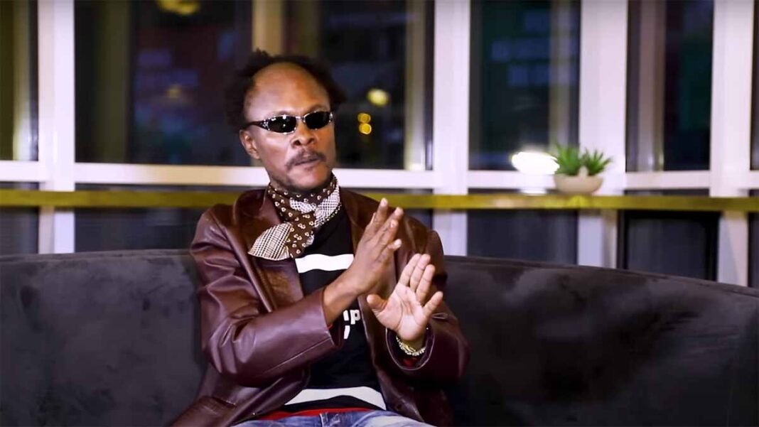 Koko Ping Pong à Paris, répond à Fiston Sai Sai