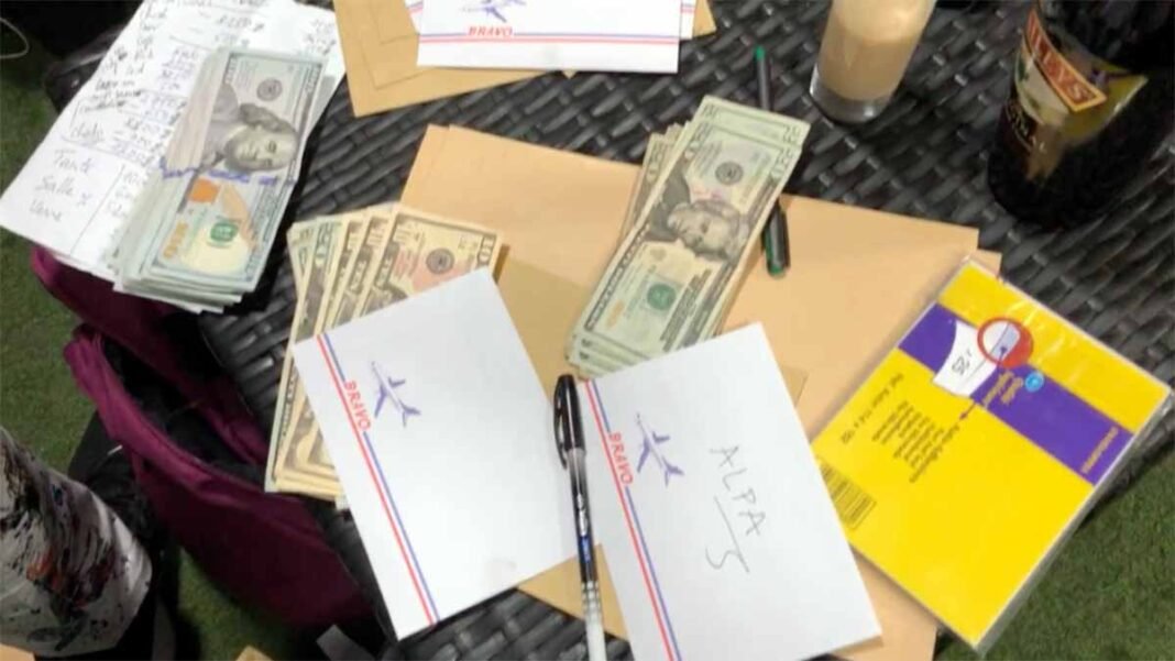 VIDEO. 200$ de prime pour chaque musicien de But Na Filet après leur concert au ShowBuzz