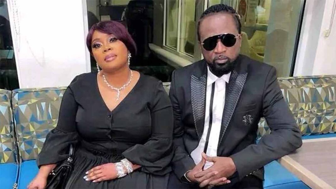 VIDEO. Sylvie Ma Mpata, la femme de Werrason parle de l’endurance de son mari VIDEO. Sylvie Ma Mpata, la femme de Werrason parle de l’endurance de son mari