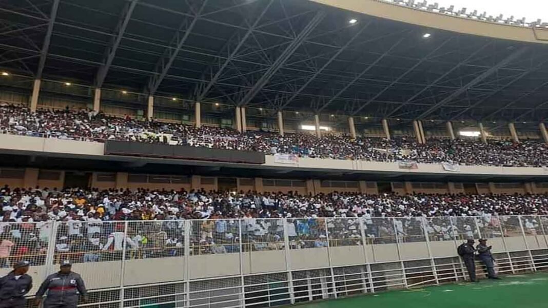 « Marcello, oyebela Stade etondi », chantent les congolais au Stade des Martyrs « Marcello, oyebela Stade etondi », chantent les congolais au Stade des Martyrs