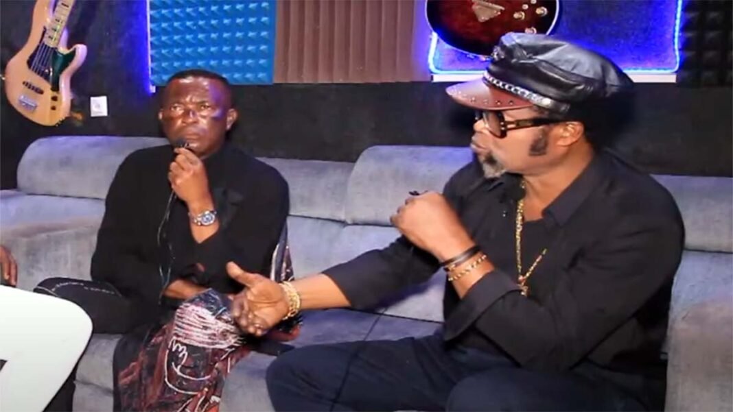 Denis Lessie surprend Félix Wazekwa !