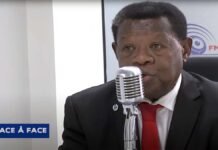 Face à Face : Lambert Mende face à Christian Lusakueno