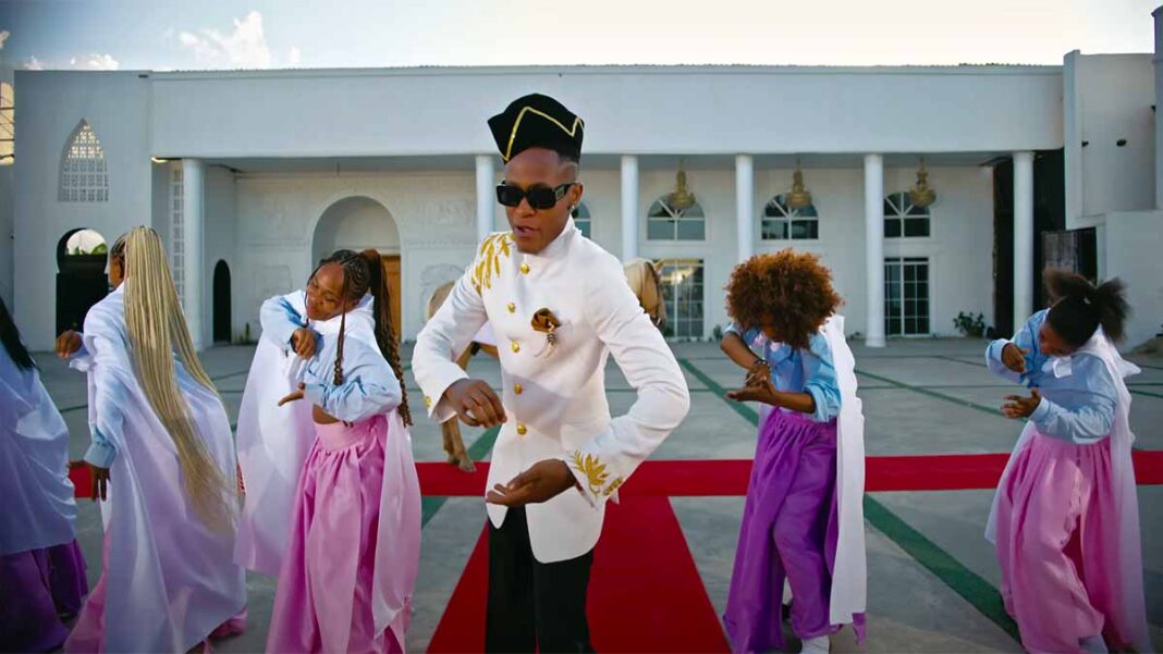 Innoss’B feat. Zuchu – Nani Remix (Clip Officiel) Innoss’B feat. Zuchu – Nani Remix (Clip Officiel)