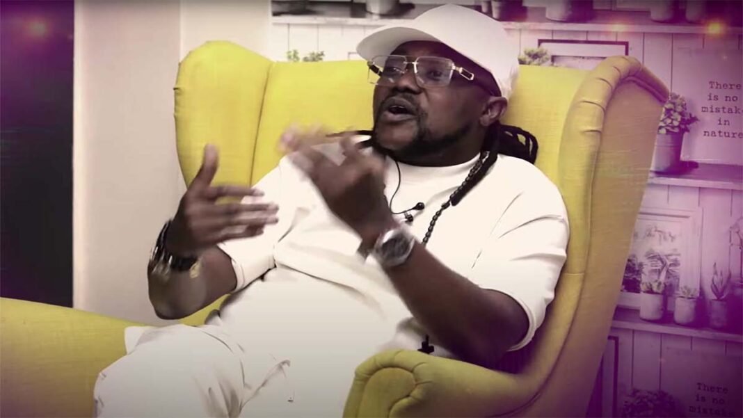 Eboa Lotin : « Papy Kakol m’obligeait de l’accompagner aux toilettes »