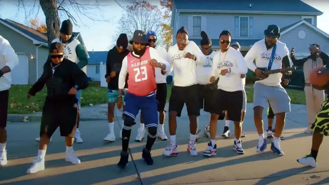 Ferre Gola – Mua Mbuyi (Clip Officiel)