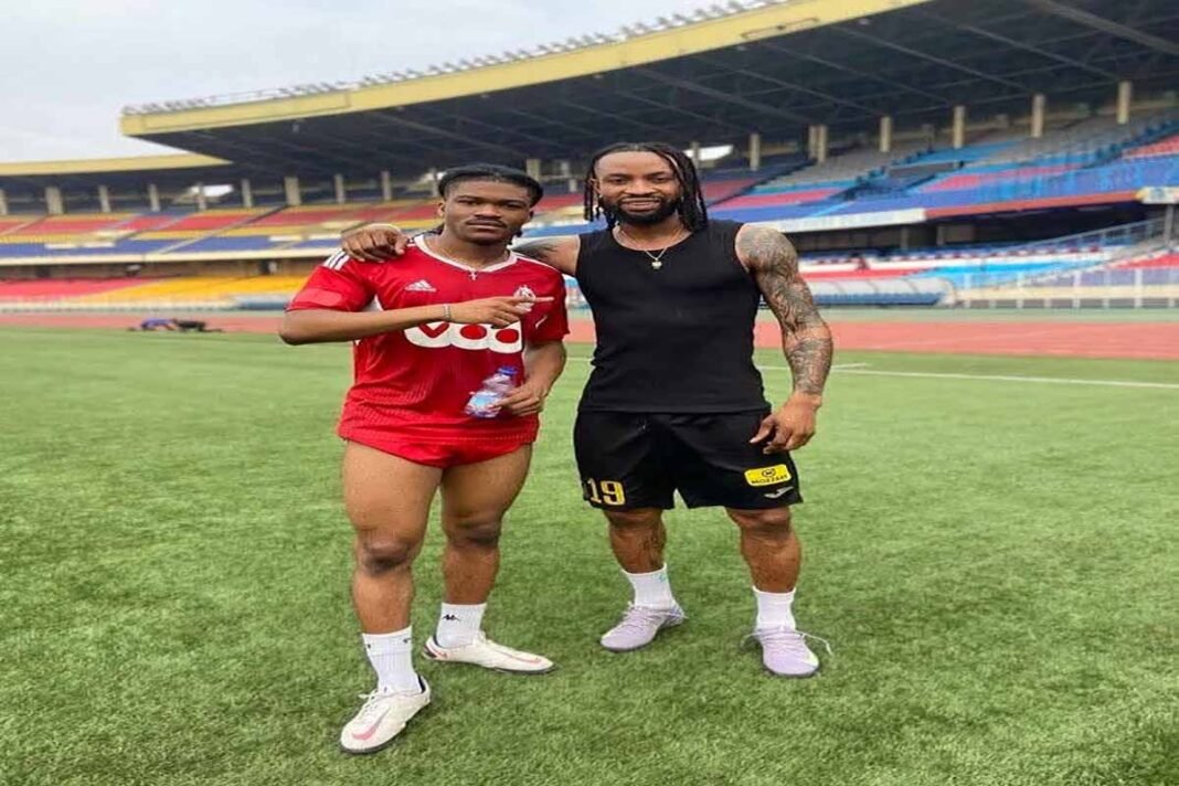 Jonathan Bolingi et Marcosins, fils de Fally Ipupa, s’entraînent ensemble au Stade des Martyrs