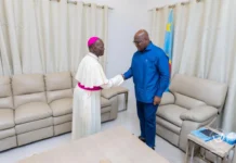 RDC : Félix Tshisekedi échange avec Mgr Jean-Pierre Kwambaba sur les réalités du Grand Bandundu
